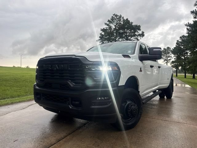 New 2026 RAM 3500 Tradesman AWD/4WD image 7