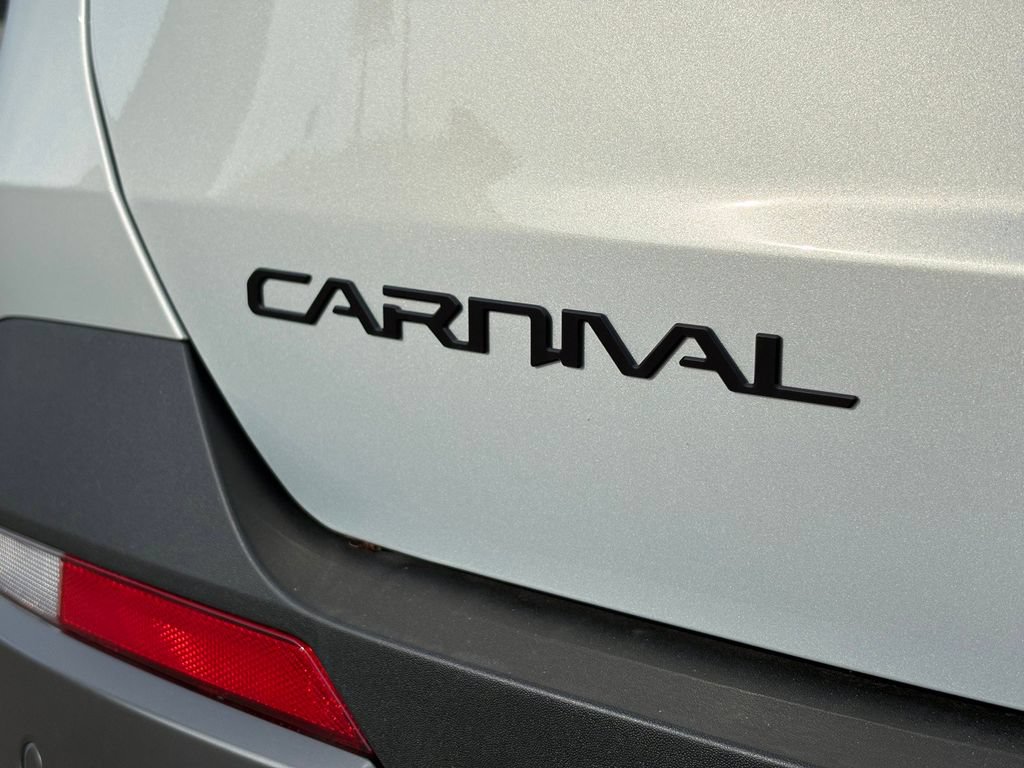 New 2026 Kia Carnival SX Prestige FWD image 10