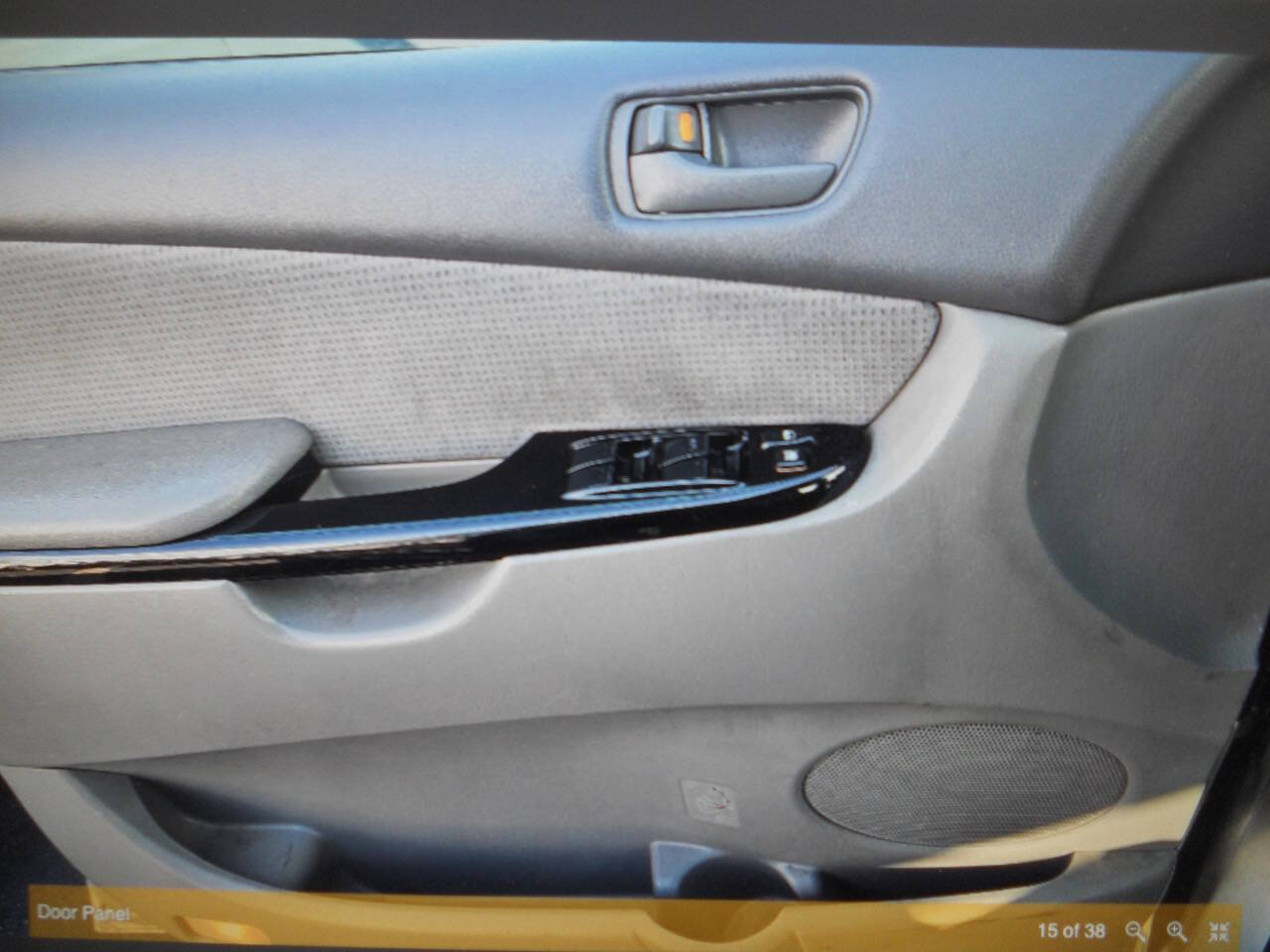 Used 2005 Toyota Sienna LE FWD image 20