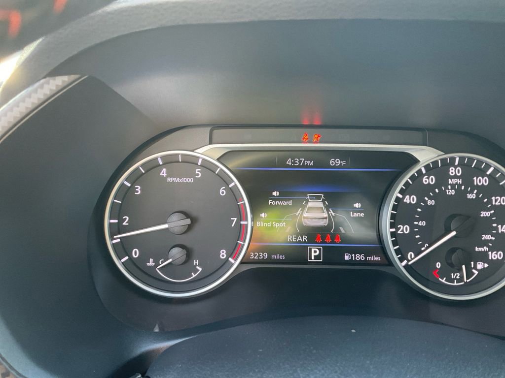 Certified 2024 Nissan Sentra SR w/ SR Premium Package image 20