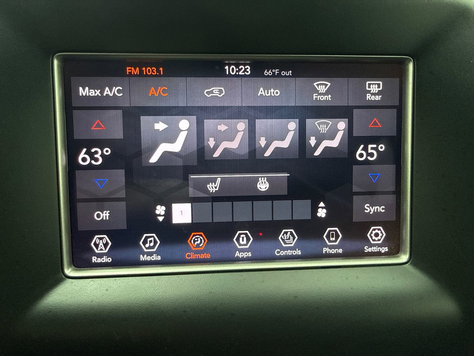 Used 2018 Jeep Grand Cherokee Limited RWD image 27
