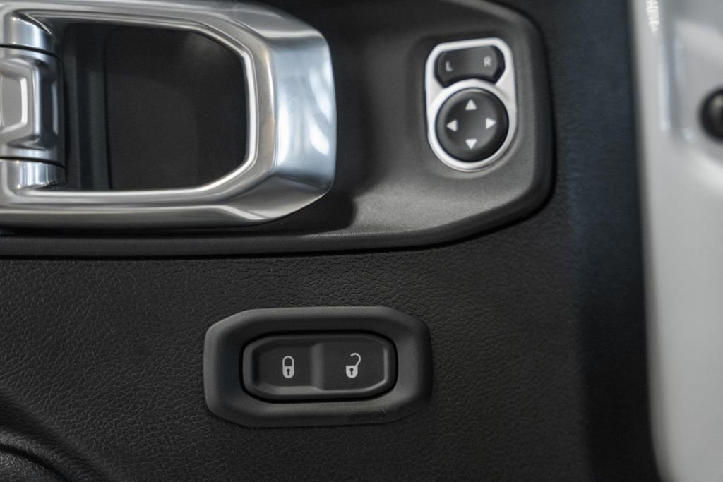 New 2025 Jeep Gladiator Sport image 34