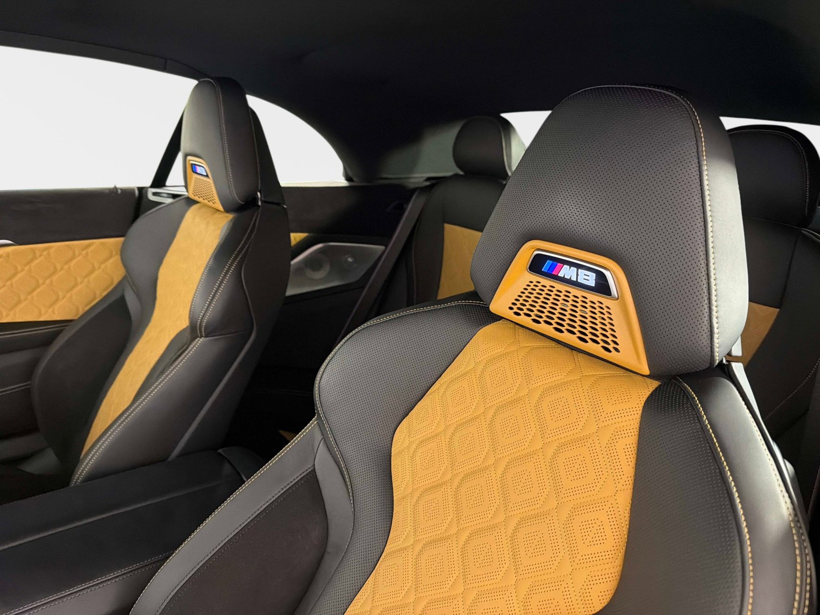 Used 2024 BMW M8 Competition image 31