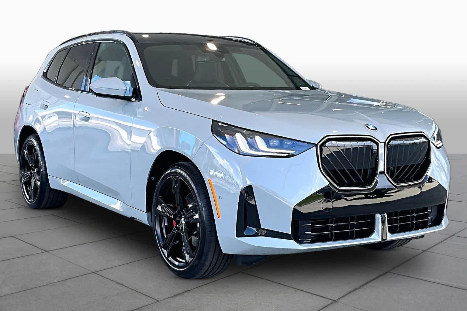New 2026 BMW X3 xDrive30i w/ Premium Package AWD/4WD image 2
