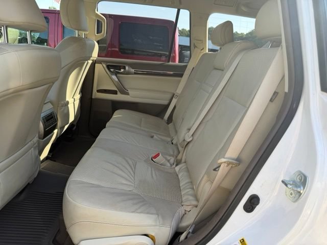 Used 2019 Lexus GX 460 Premium w/ Premium Package AWD/4WD image 9