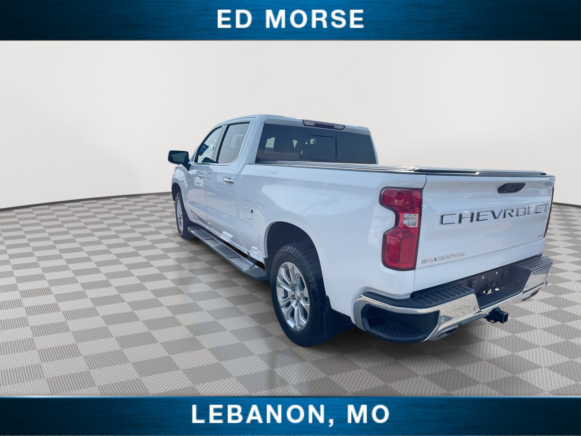 Used 2023 Chevrolet Silverado 1500 LTZ w/ LTZ Convenience Package II AWD/4WD image 6