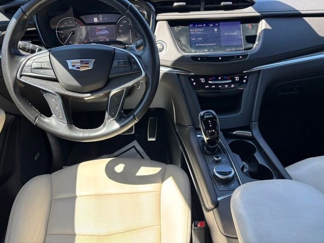 Used 2021 Cadillac XT5 Sportv w/ LPO, Floor Liner Package AWD/4WD image 19