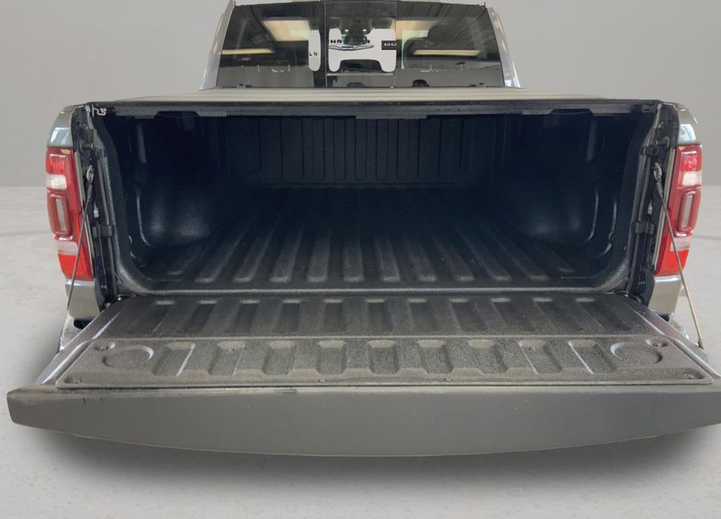 Used 2020 RAM 1500 Laramie AWD/4WD image 12