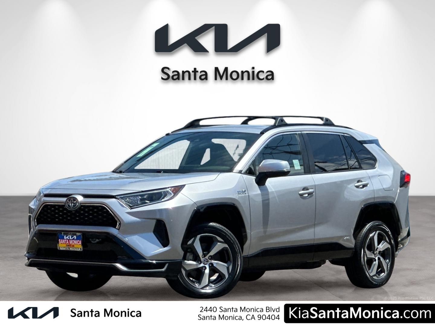 Used 2021 Toyota RAV4 SE w/ Weather & Moonroof Package