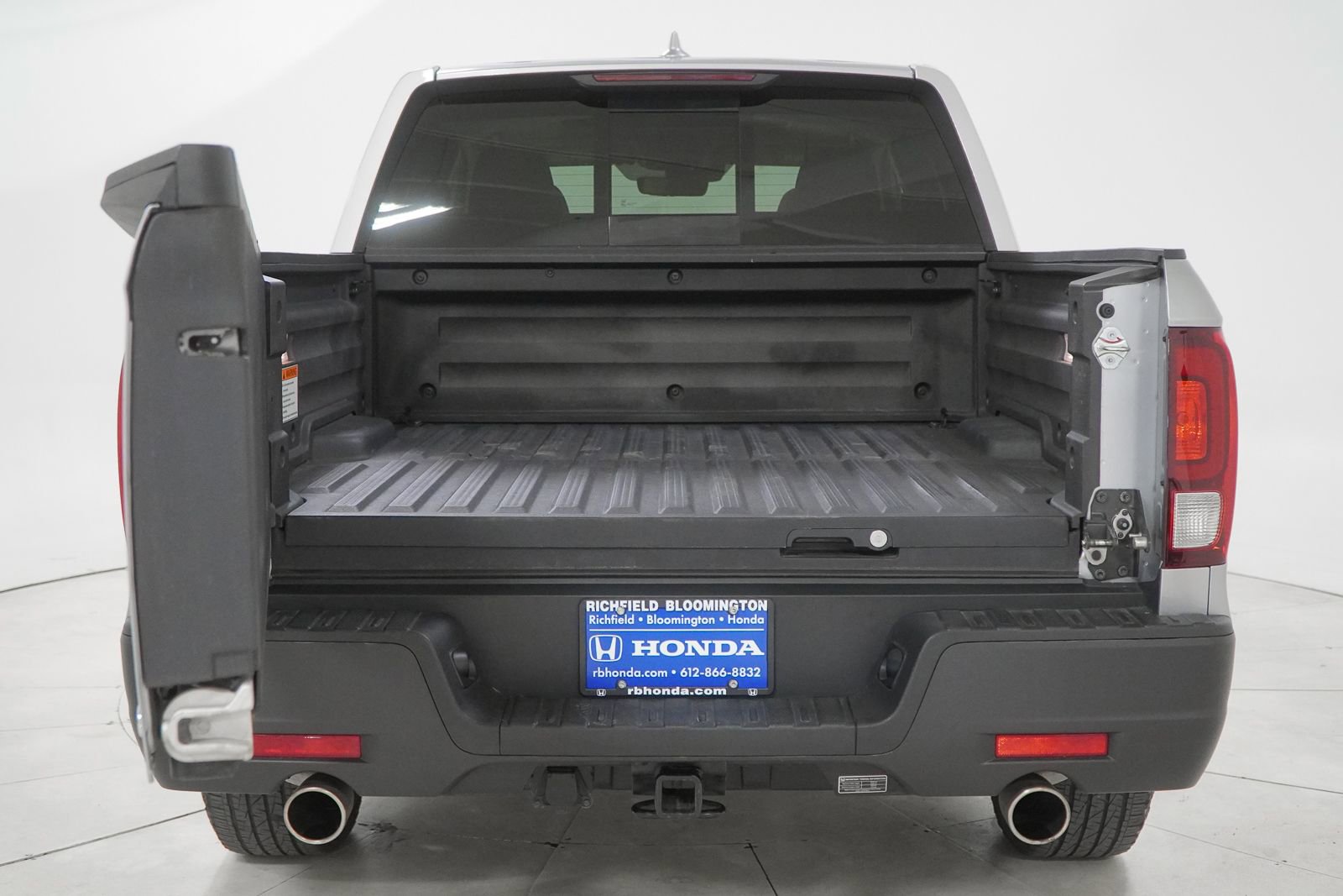 Certified 2023 Honda Ridgeline RTL image 12