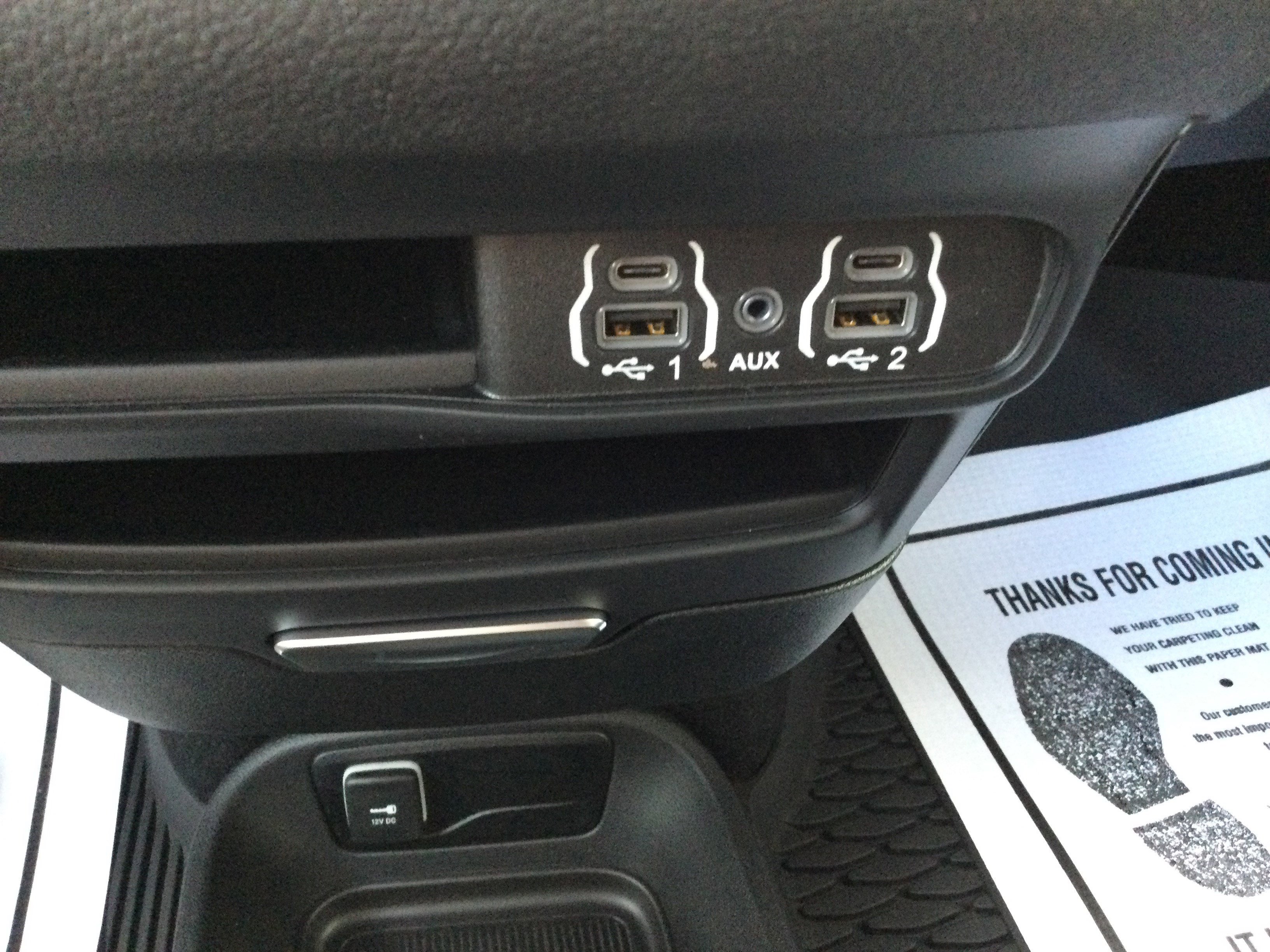 New 2025 Chrysler Pacifica Select image 11