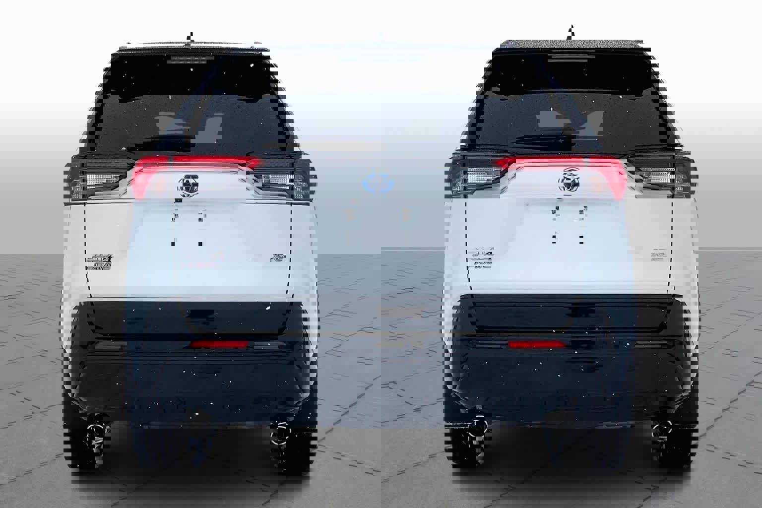 Used 2021 Toyota RAV4 XSE w/ Premium Package image 5