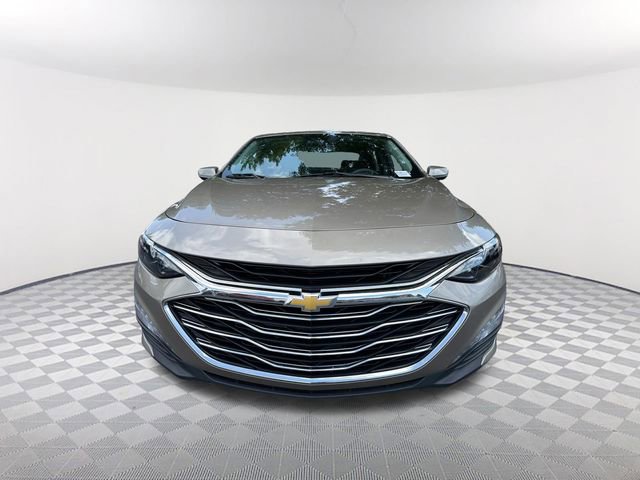 Used 2024 Chevrolet Malibu LT FWD image 2