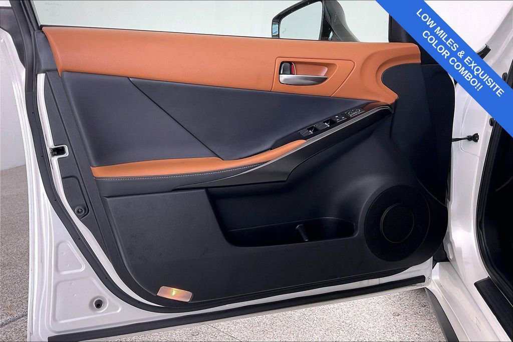 Used 2022 Lexus IS 300 image 23
