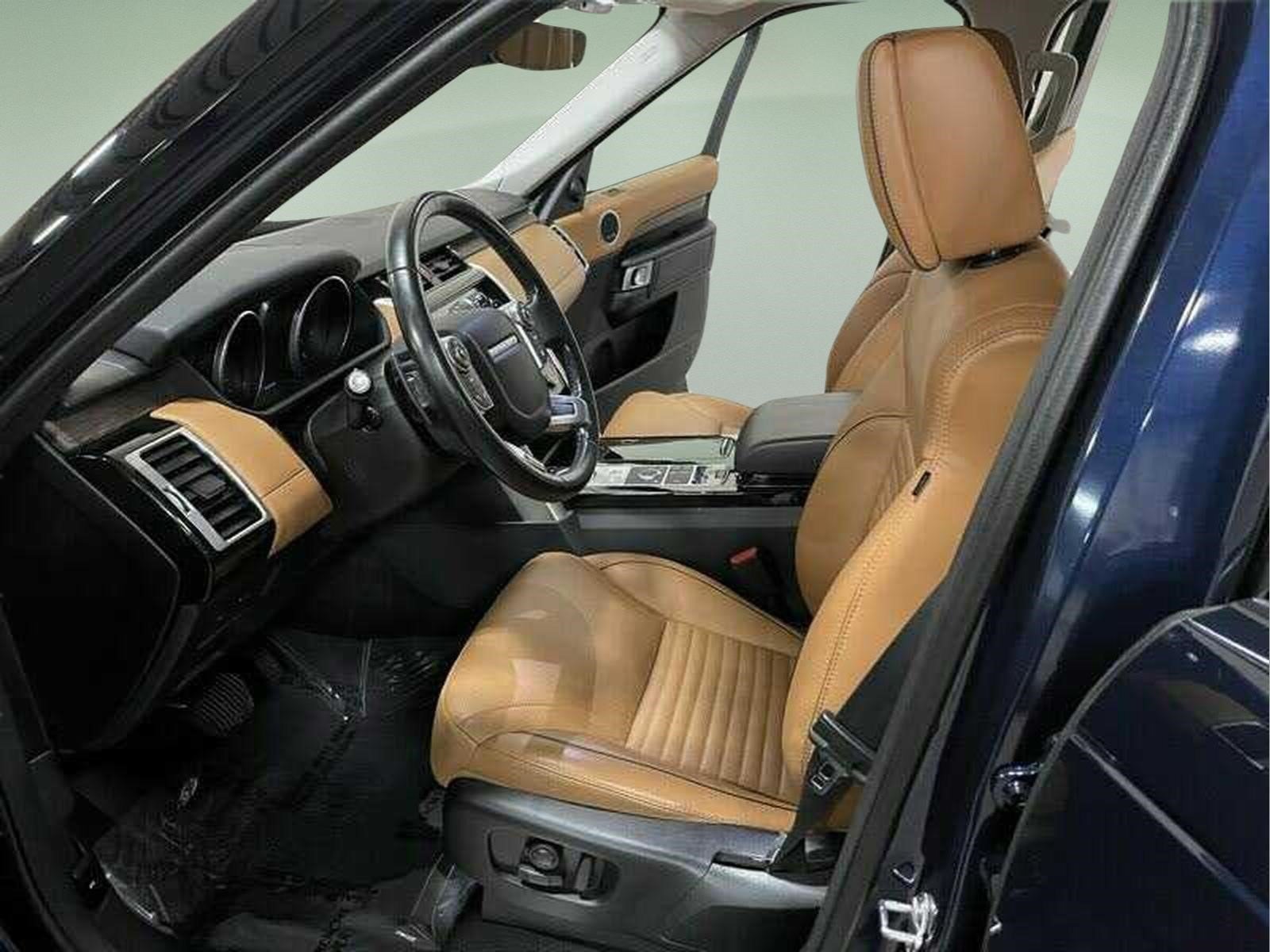 Used 2017 Land Rover Discovery HSE Luxury AWD/4WD image 8
