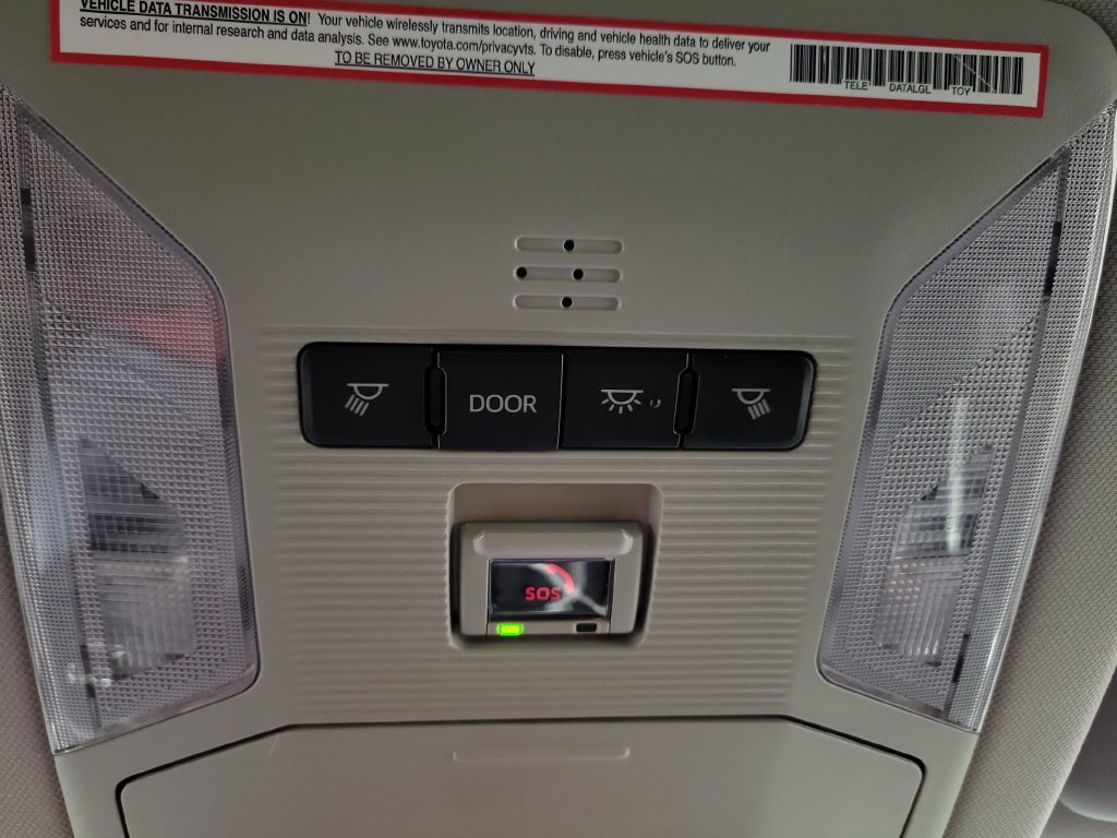 Used 2023 Toyota RAV4 LE FWD image 21