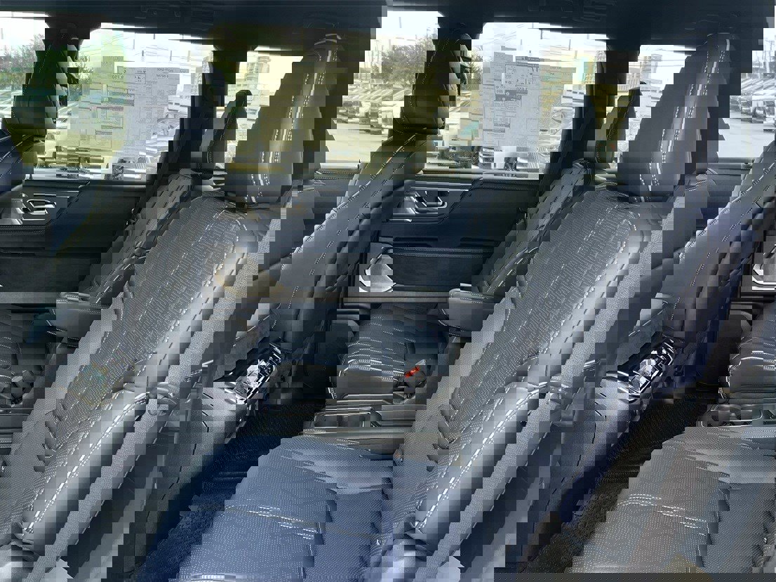 New 2026 INFINITI QX80 4WD w/ Sport Exterior Package image 27