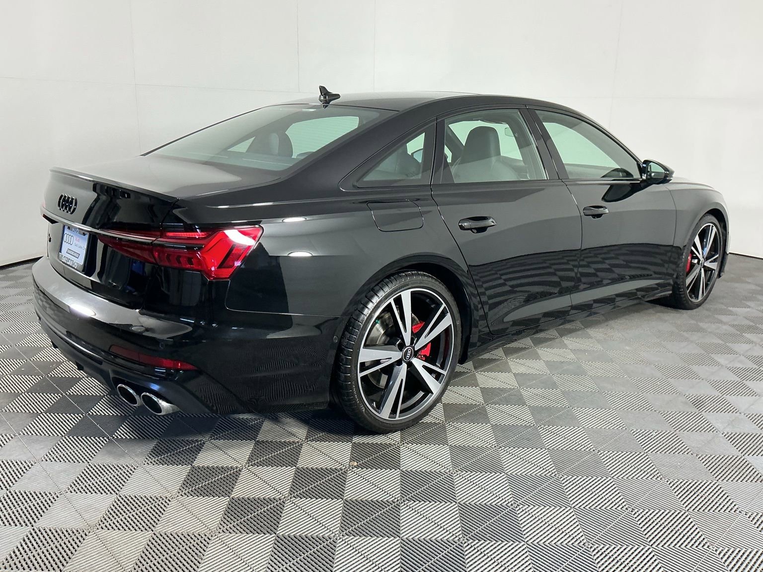 Used 2022 Audi S6 Prestige AWD/4WD image 7