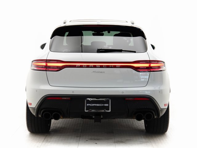 Used 2025 Porsche Macan image 36