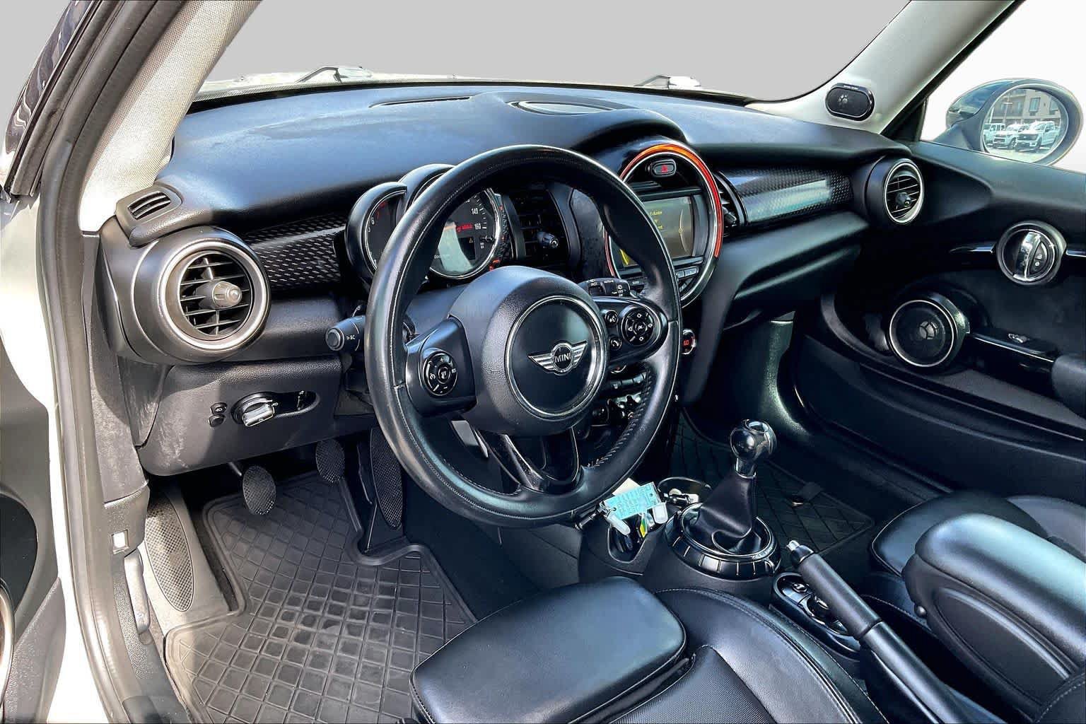 Used 2015 MINI Cooper S FWD image 14