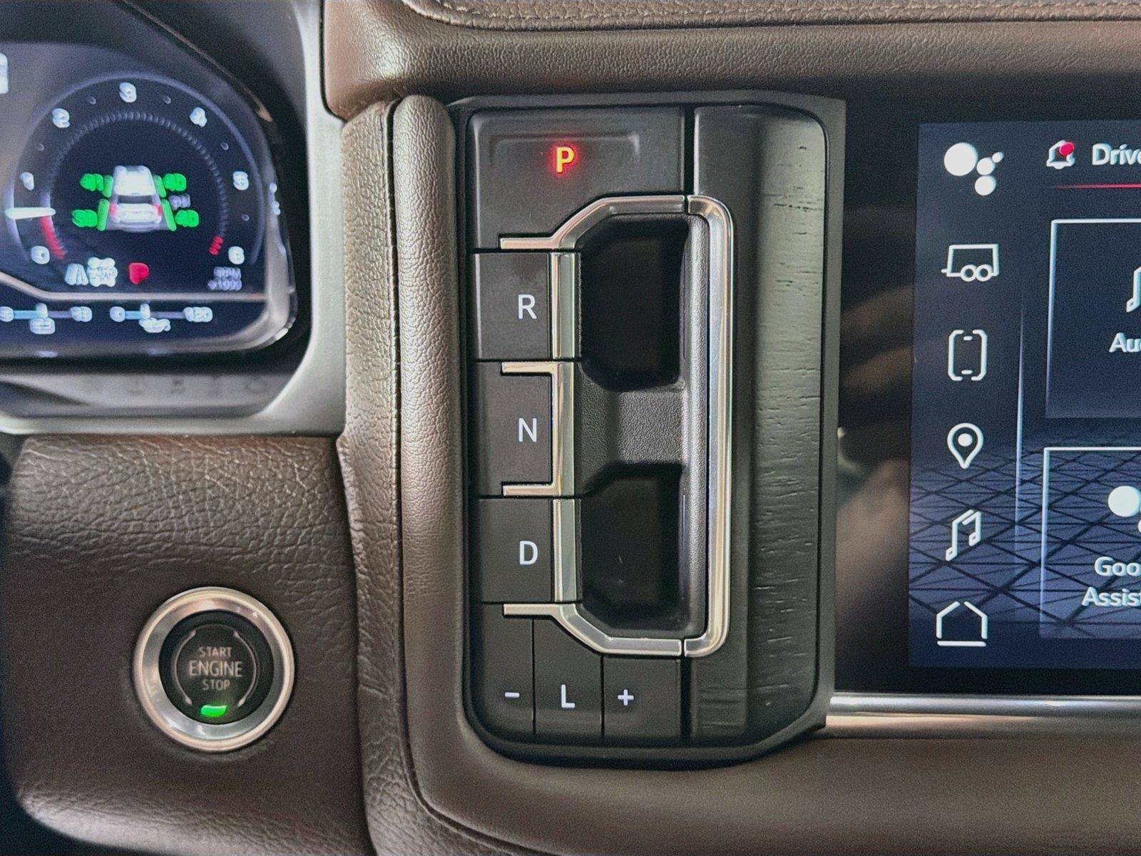 Used 2022 GMC Yukon Denali AWD/4WD image 17