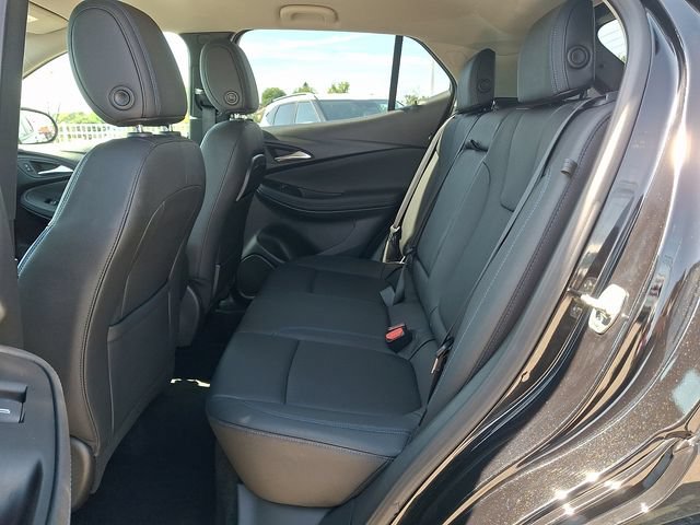 Used 2026 Buick Encore GX Sport Touring w/ Comfort Package AWD/4WD image 11