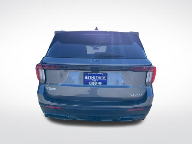 New 2026 Ford Explorer ST-Line w/ ST-Line Street Pack AWD/4WD image 5