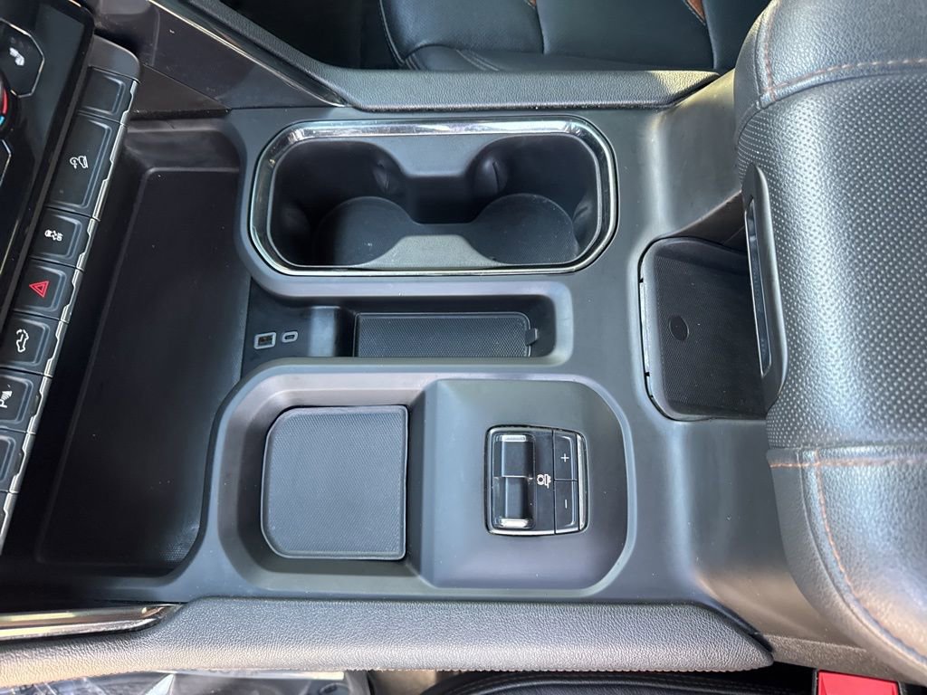 Used 2024 GMC Sierra 2500 AT4 w/ AT4 Premium Plus Package image 18