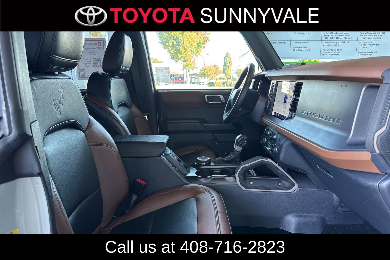 Used 2024 Ford Bronco Outer Banks AWD/4WD image 30