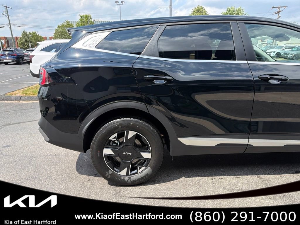 New 2026 Kia Sportage LX w/ LX Convenience Package AWD/4WD image 7