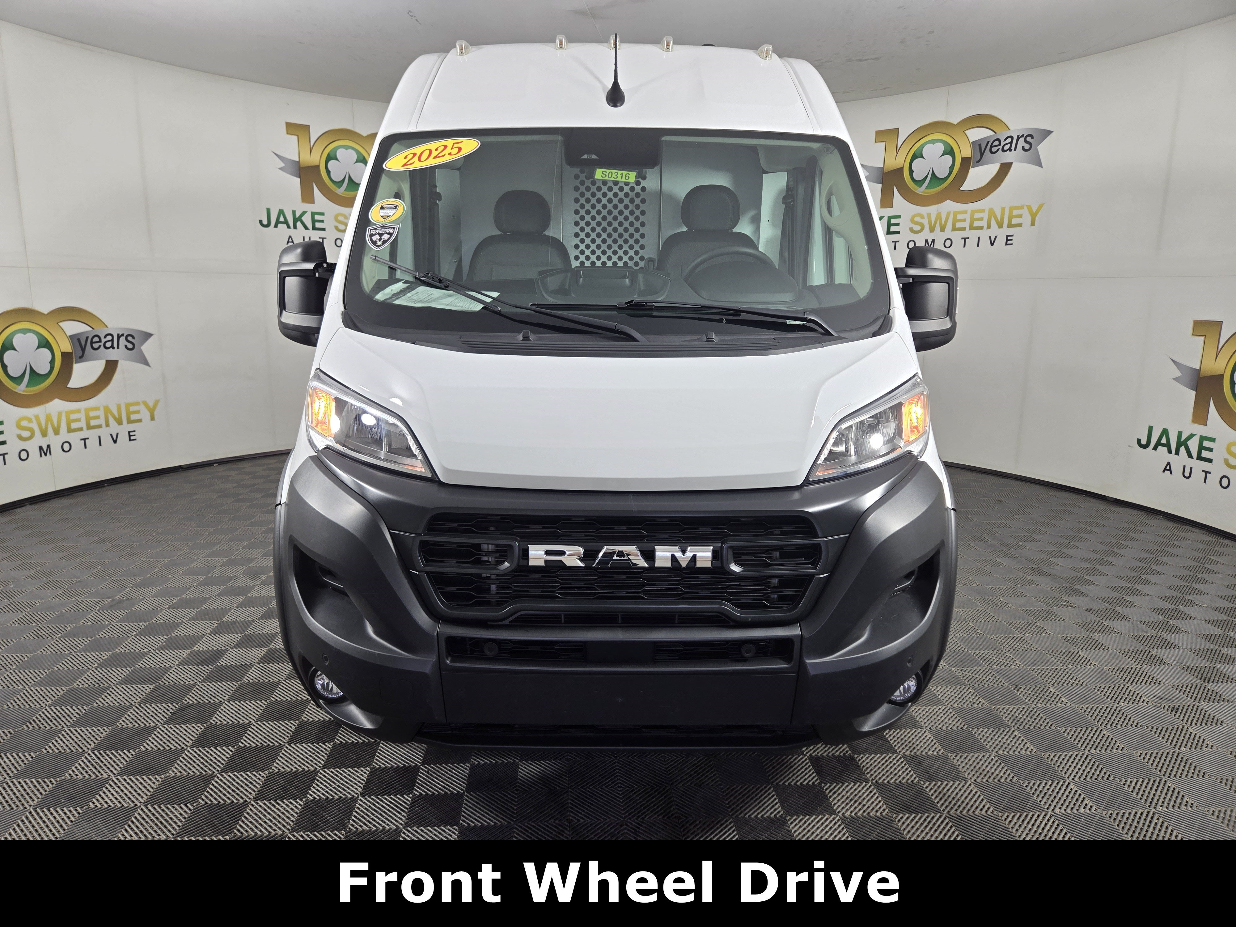 Used 2025 RAM ProMaster 2500 w/ Safety Group FWD image 2