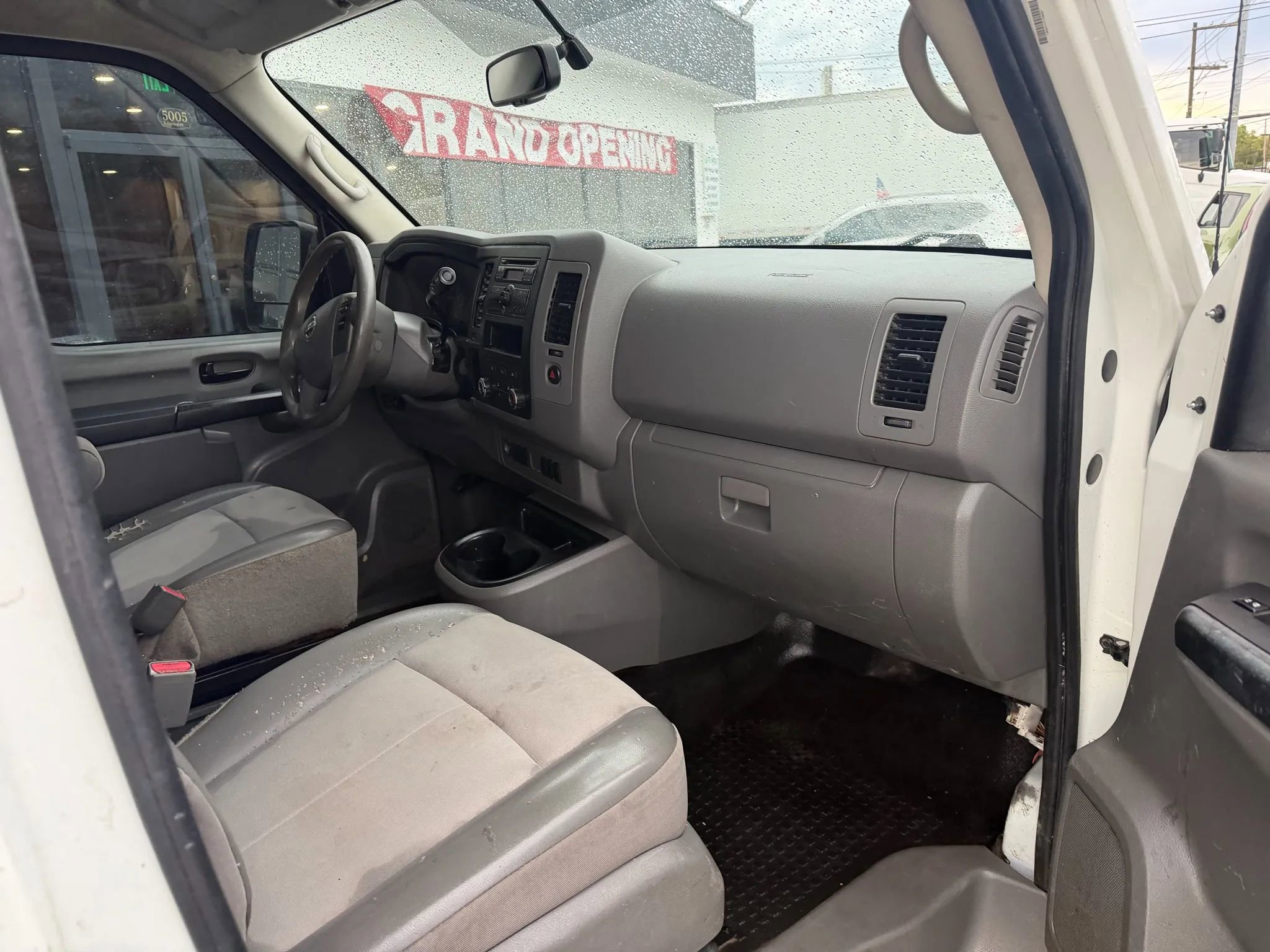 Used 2017 Nissan NV 2500 S w/ Power Basic Package RWD image 10