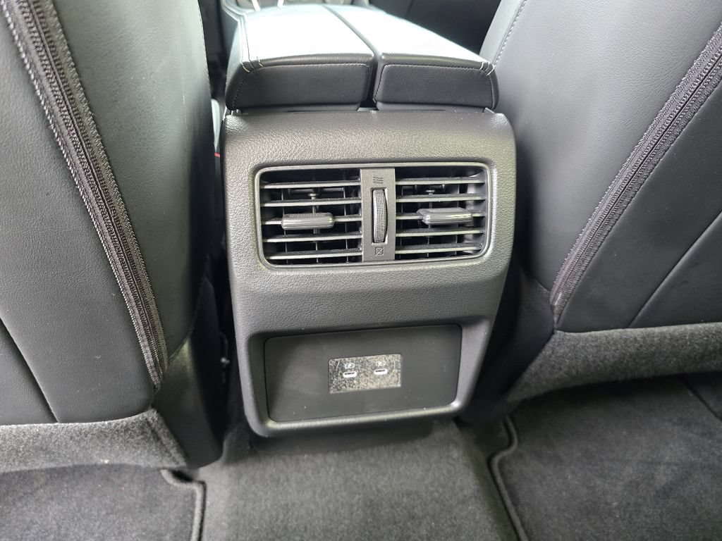 Used 2025 Nissan Rogue Platinum FWD image 25