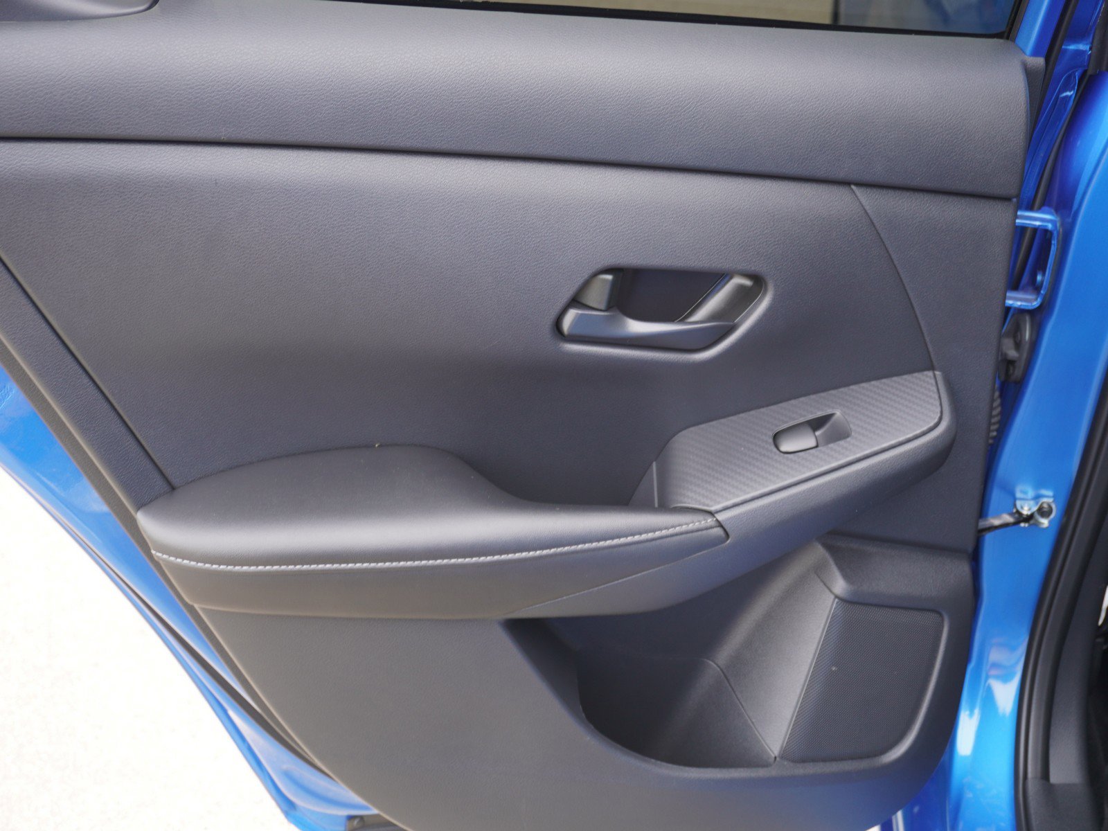 Used 2024 Nissan Sentra SV w/ Trunk Package image 11