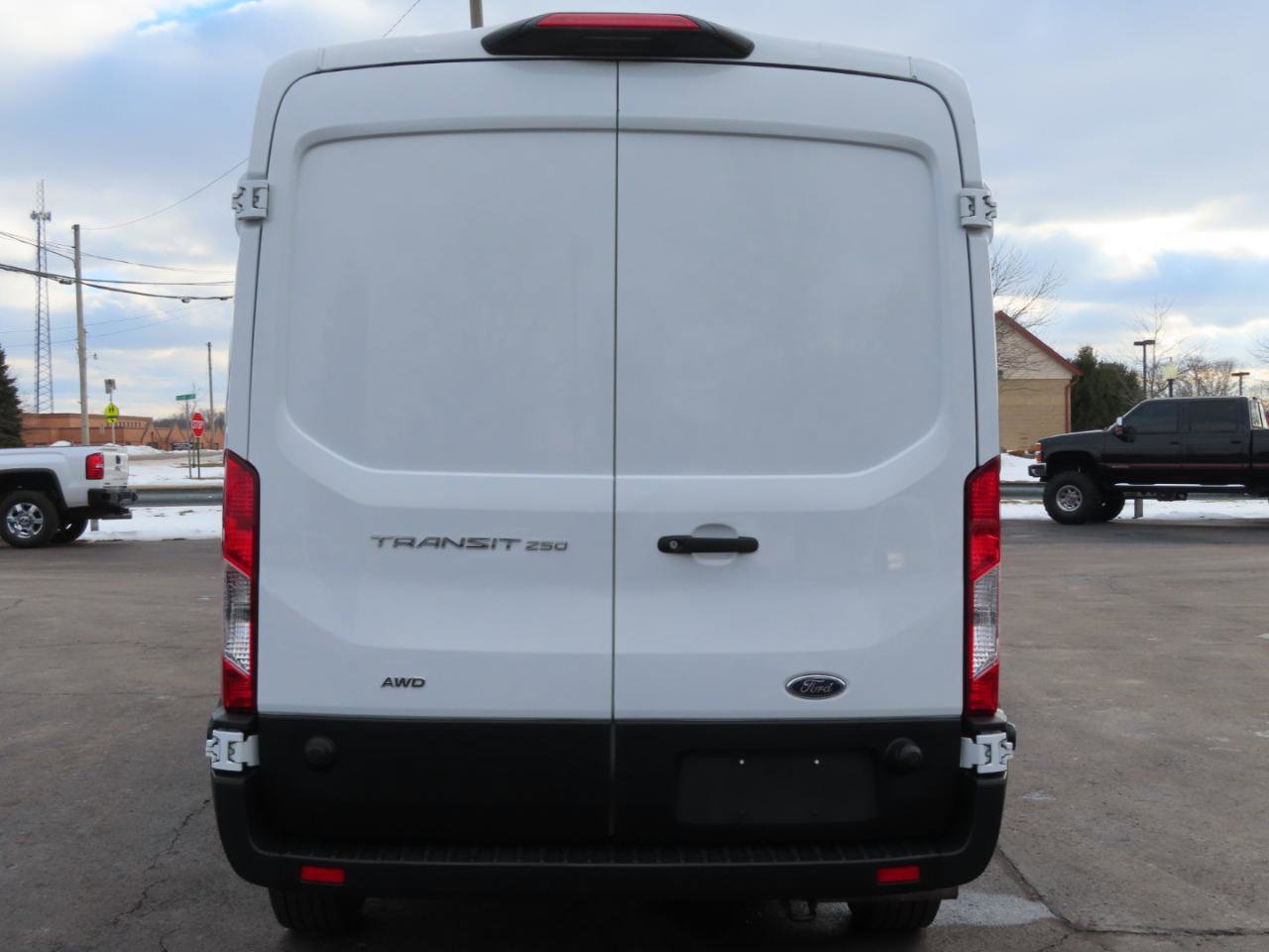 Used 2024 Ford Transit 250 148 Medium Roof Extended AWD image 5