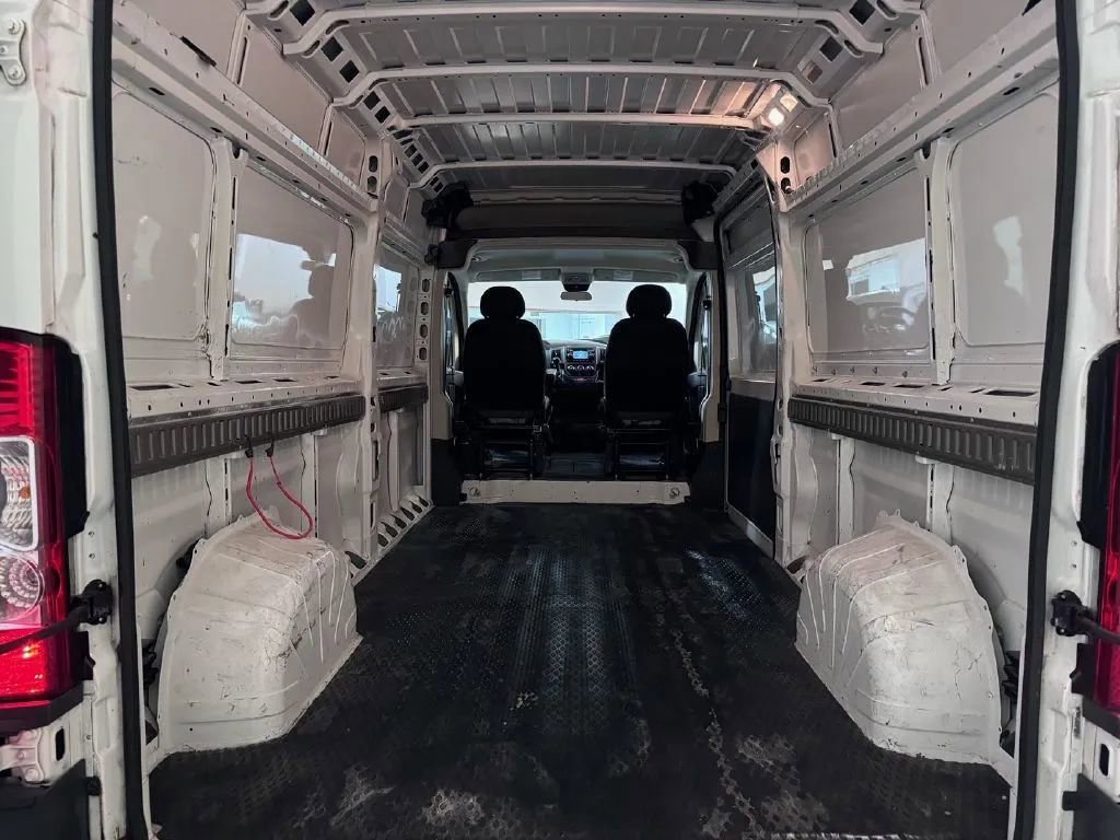 Used 2016 RAM ProMaster 2500 image 19
