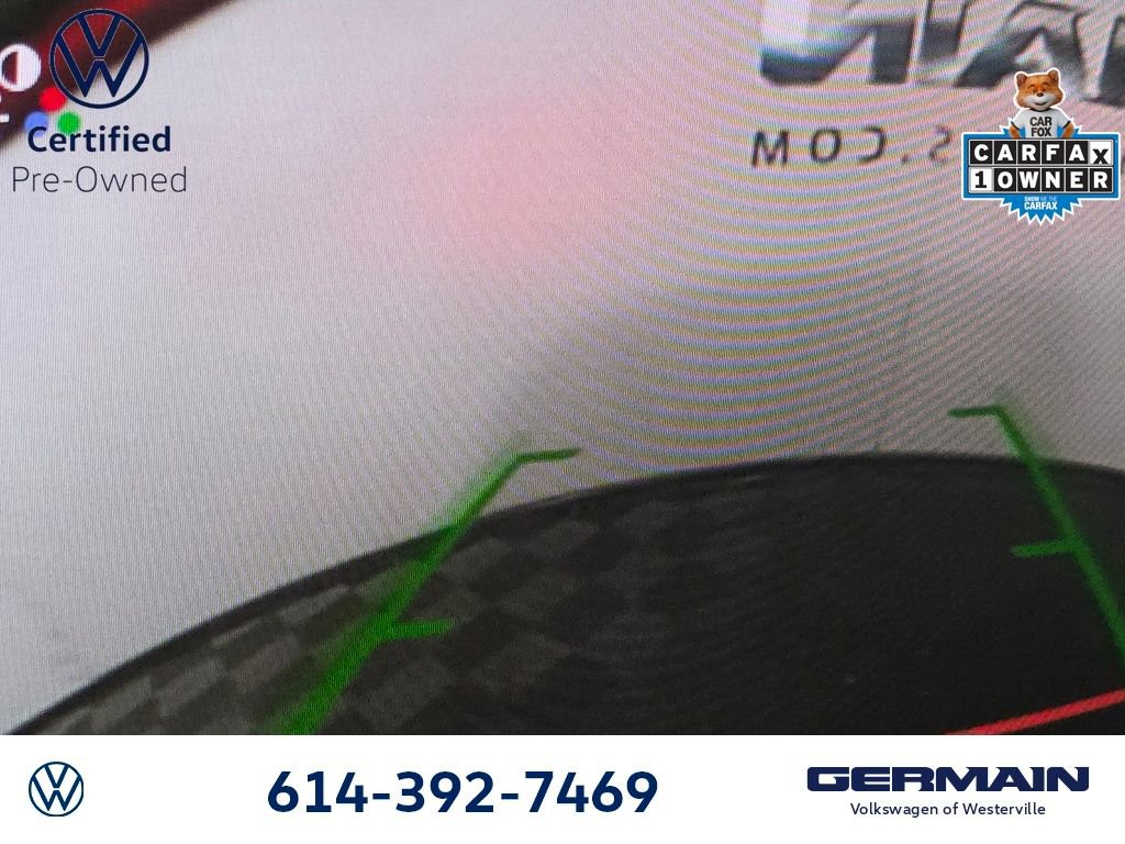 Certified 2025 Volkswagen Jetta SE w/ Sunroof Package image 34