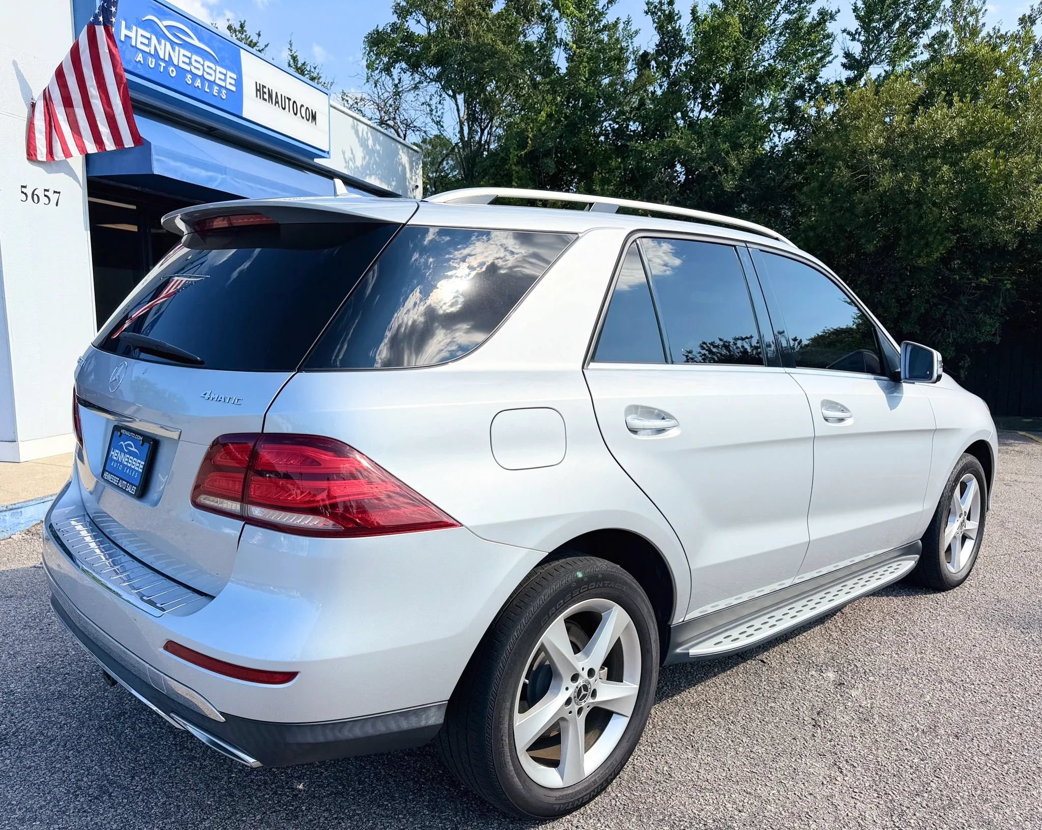 Used 2018 Mercedes-Benz GLE 350 4MATIC w/ Premium 1 Package image 10