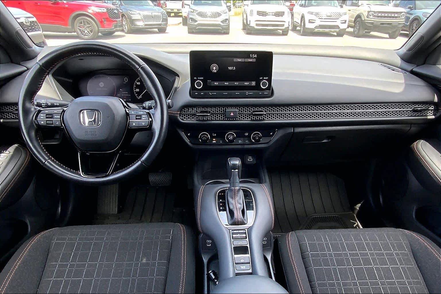Used 2025 Honda HR-V Sport image 15