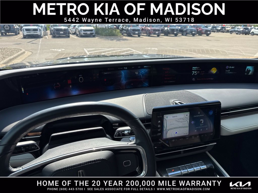 Used 2024 Lincoln Nautilus Premier w/ Equipment Group 102A AWD/4WD image 18