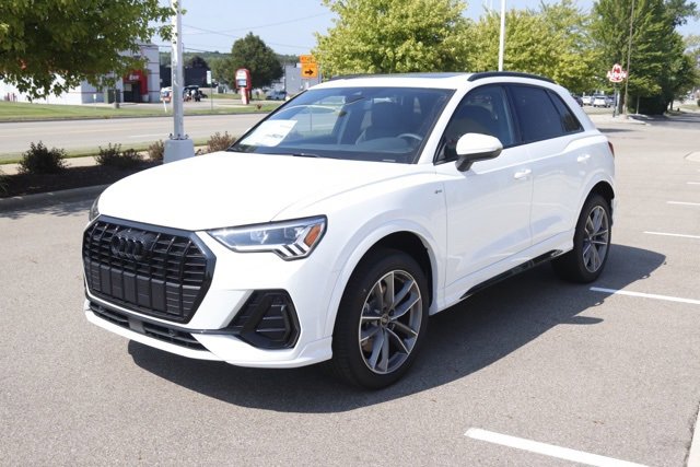 New 2025 Audi Q3 2.0T Premium image 9