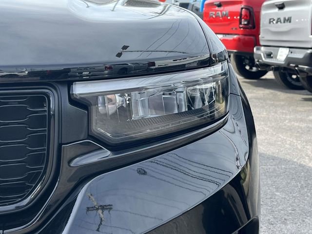 Used 2023 Jeep Grand Cherokee Limited w/ Black Appearance Package image 9