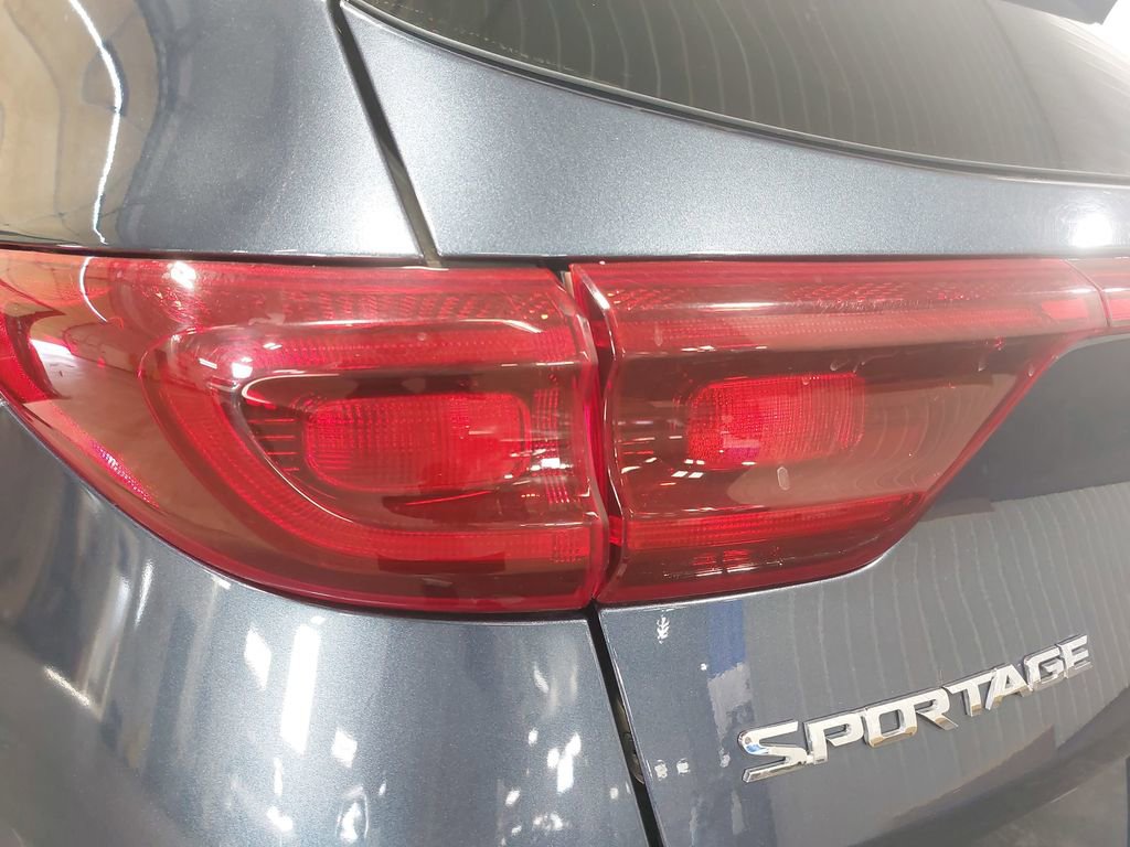 Used 2020 Kia Sportage LX w/ LX Popular Package AWD/4WD image 34