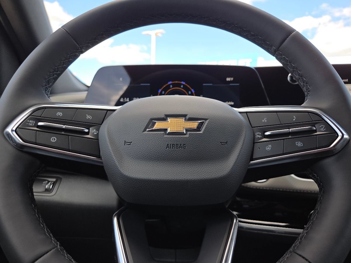 New 2027 Chevrolet Equinox LT w/ Convenience Package II FWD image 31
