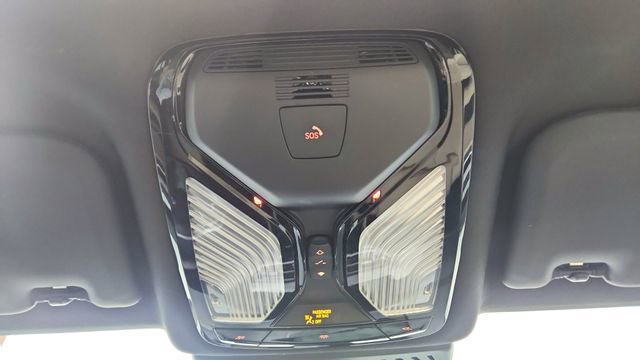 Used 2025 BMW X4 xDrive30i image 58