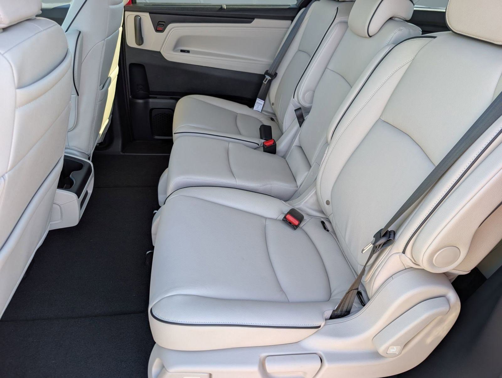 New 2026 Honda Odyssey Touring image 15
