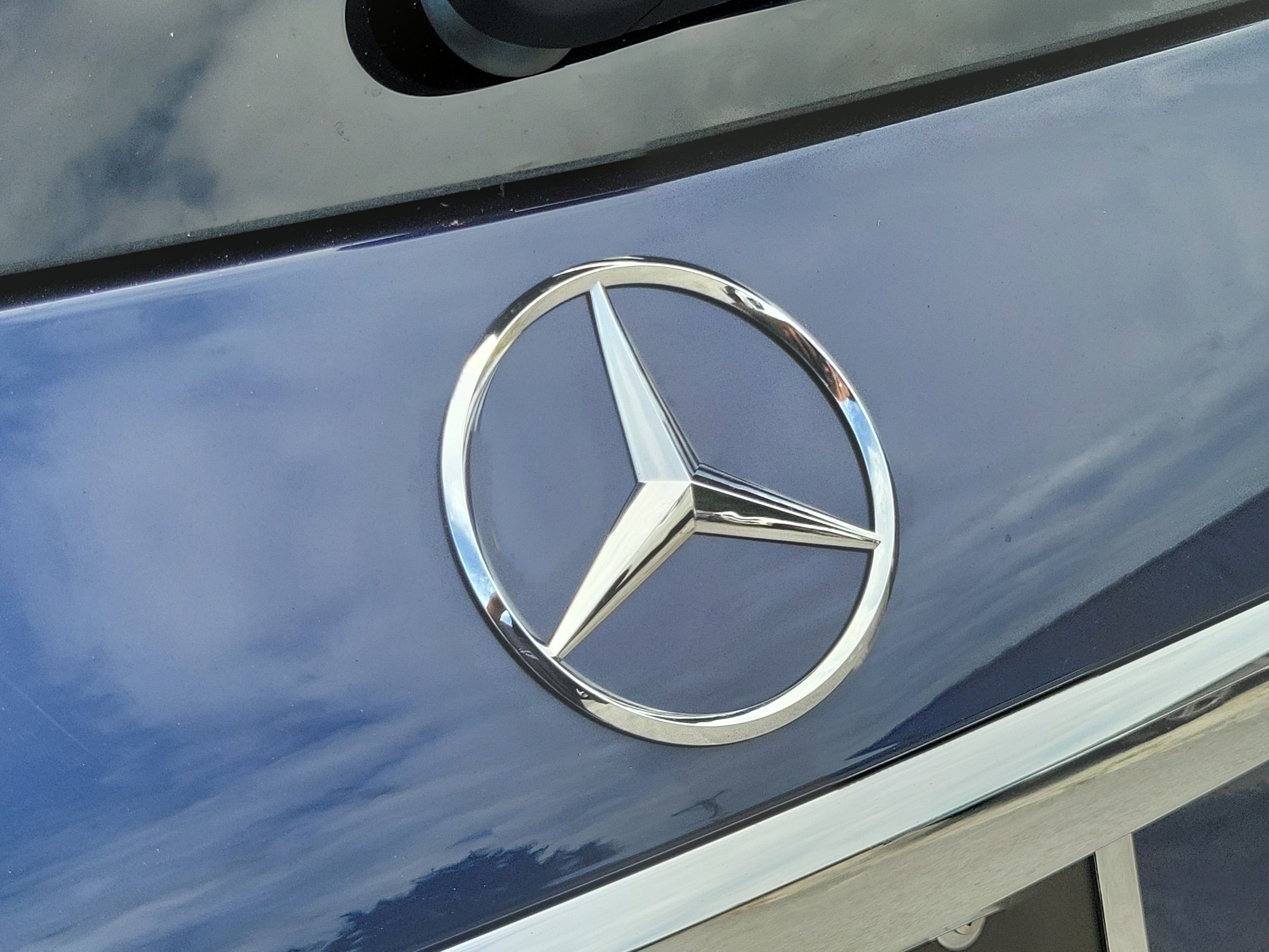 New 2026 Mercedes-Benz GLS 450 4MATIC image 31