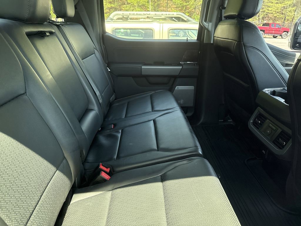 Used 2025 Ford F350 Lariat w/ Chrome Package AWD/4WD image 20