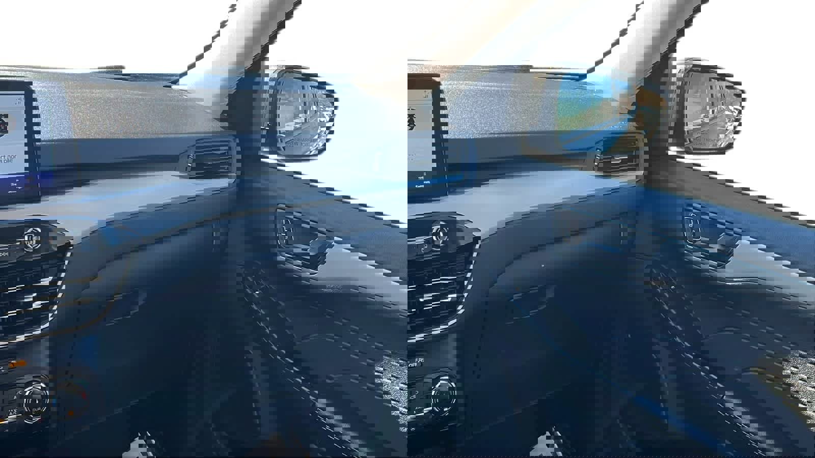 Used 2022 Ford Escape SE w/ Convenience Package image 27