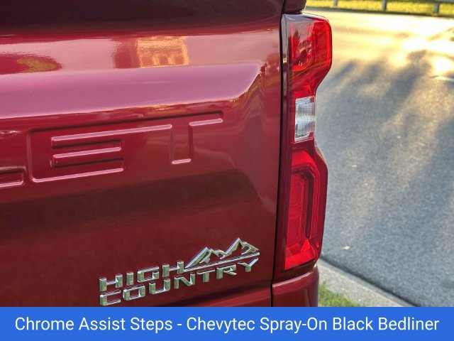 Certified 2025 Chevrolet Silverado 1500 High Country w/ Technology Package AWD/4WD image 30